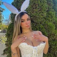 Title: Kaitlyn Krems — Career, Social Media Influence, and Public Projects